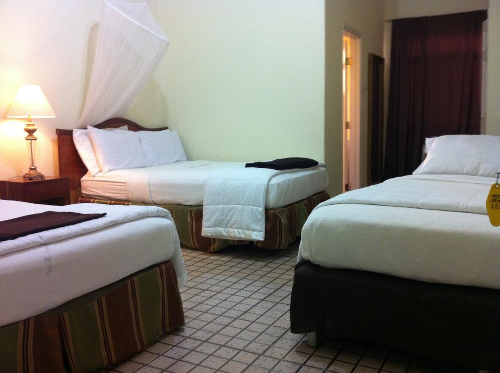 Executive Airport Hotel Entebbe Værelse billede