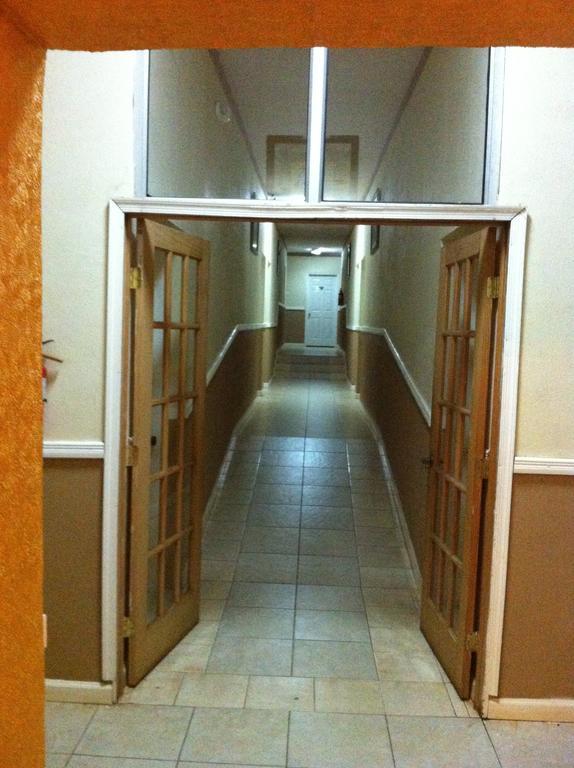 Executive Airport Hotel Entebbe Eksteriør billede