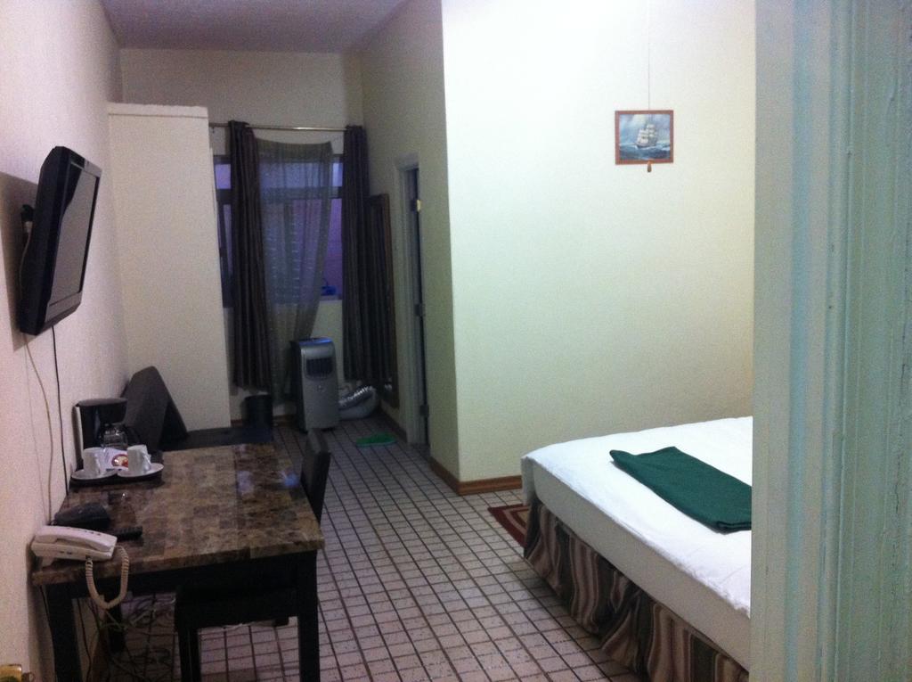 Executive Airport Hotel Entebbe Værelse billede