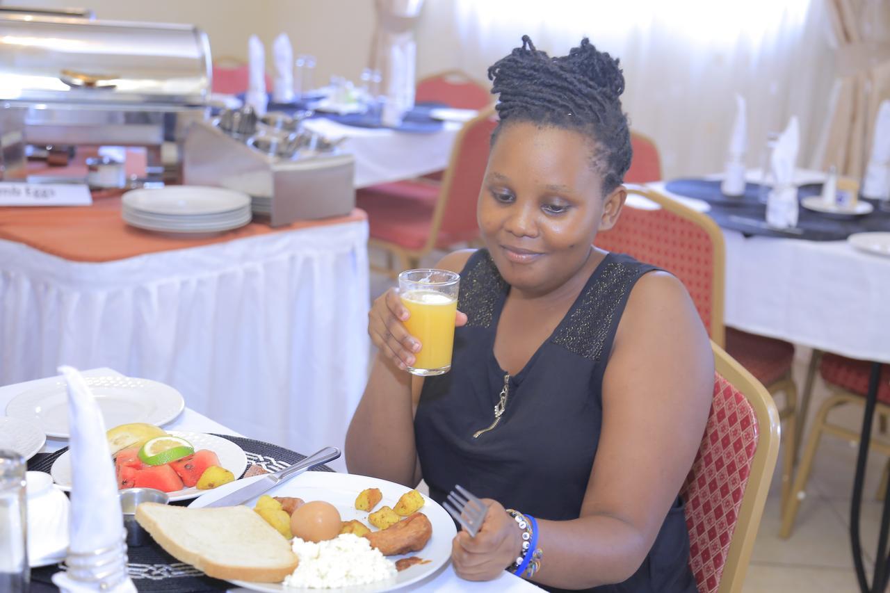Executive Airport Hotel Entebbe Eksteriør billede