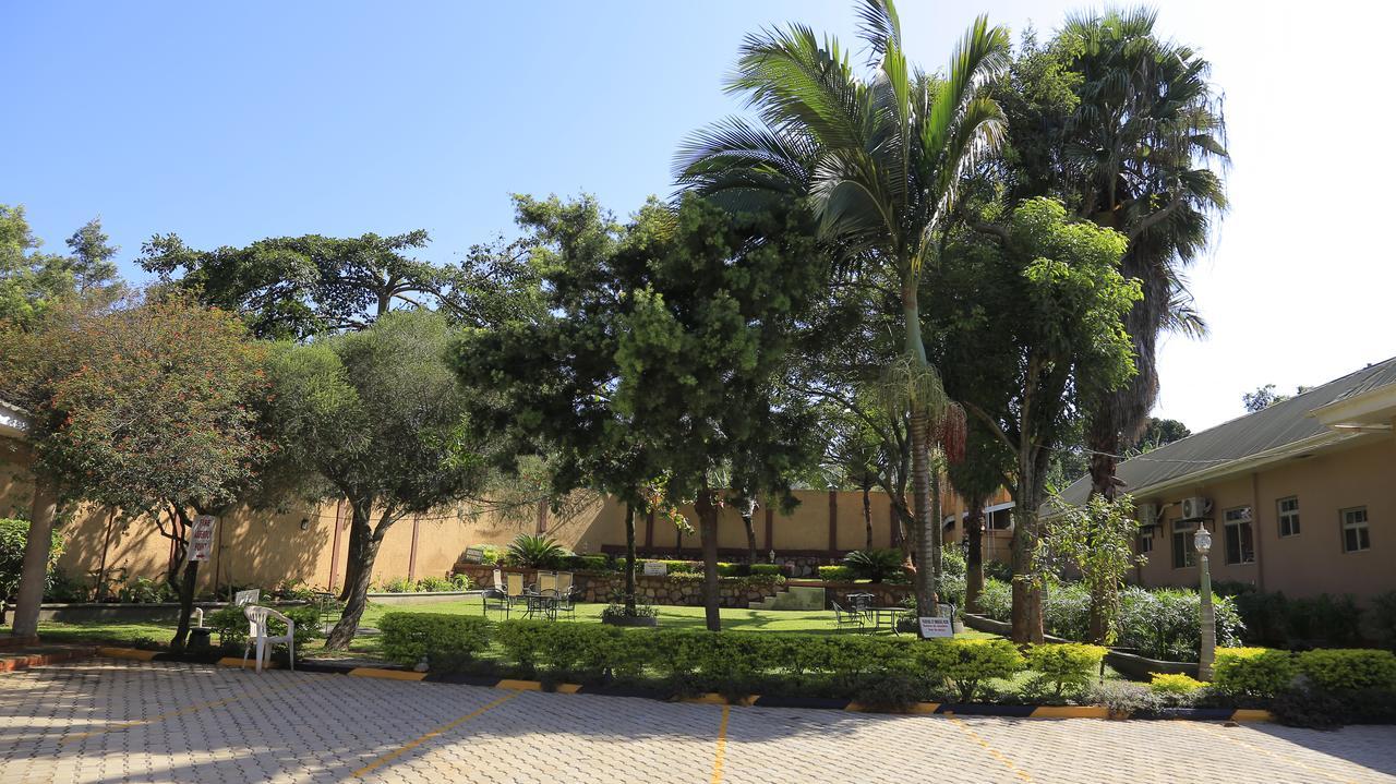 Executive Airport Hotel Entebbe Eksteriør billede