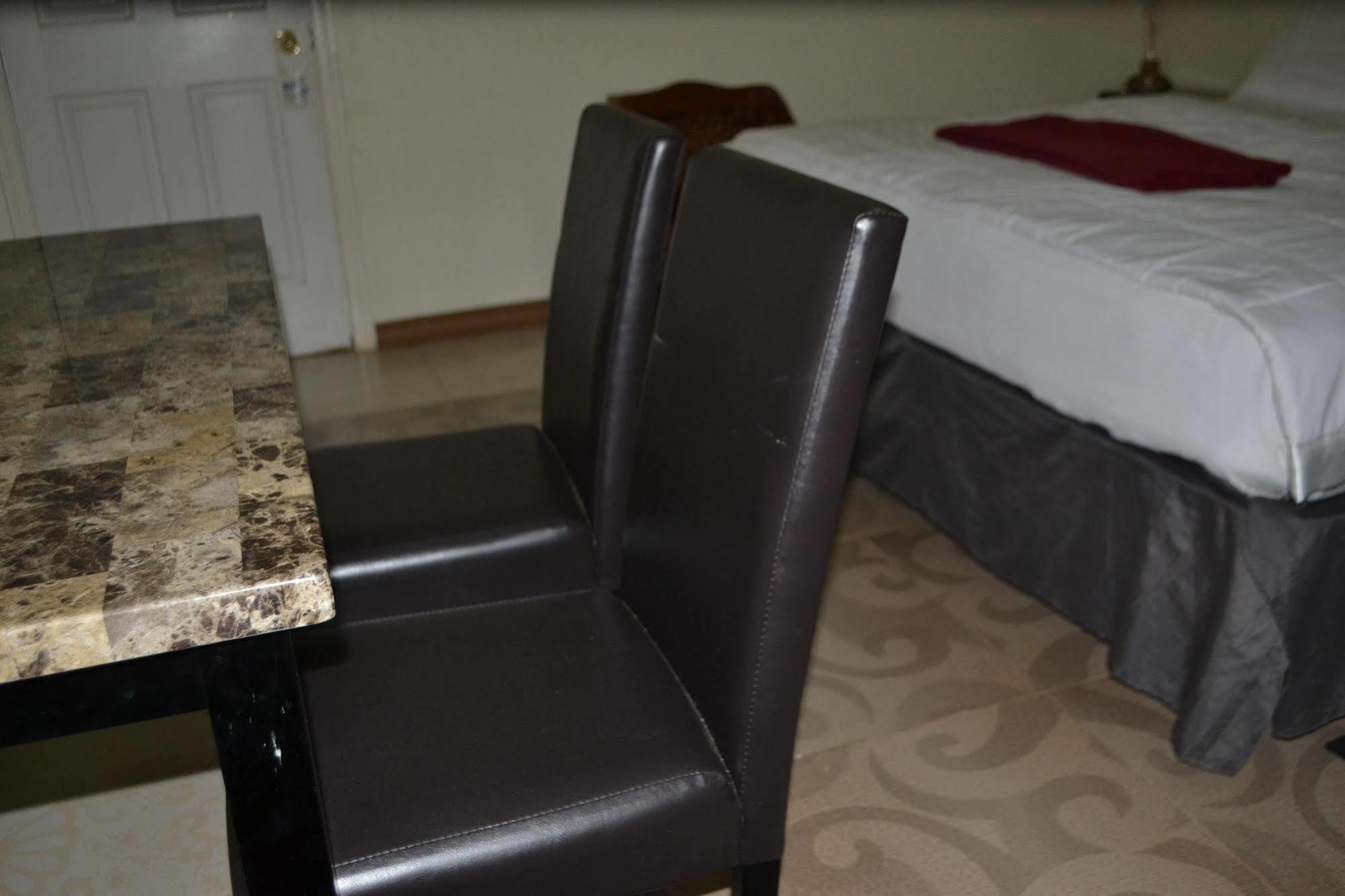 Executive Airport Hotel Entebbe Eksteriør billede